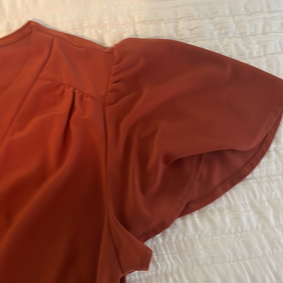 Tie-Front Rust Blouse - Picture 2 of 2